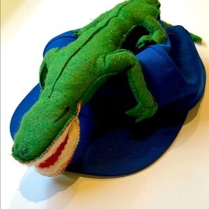 Vintage Dingbats 3-d Gator Baseball Cap